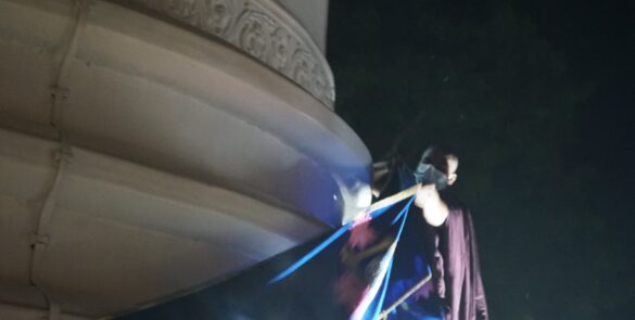 256439914_421122729686011_8228504980142567346_n